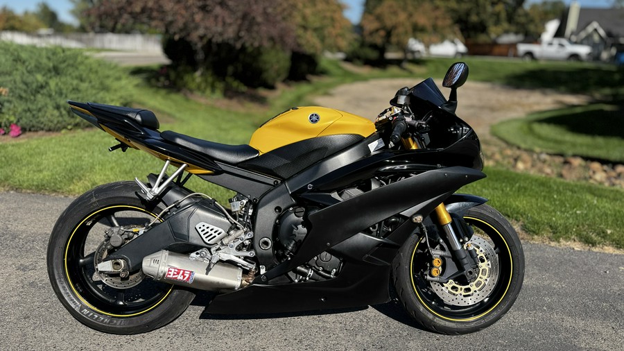 2006 Yamaha YZF-R6
