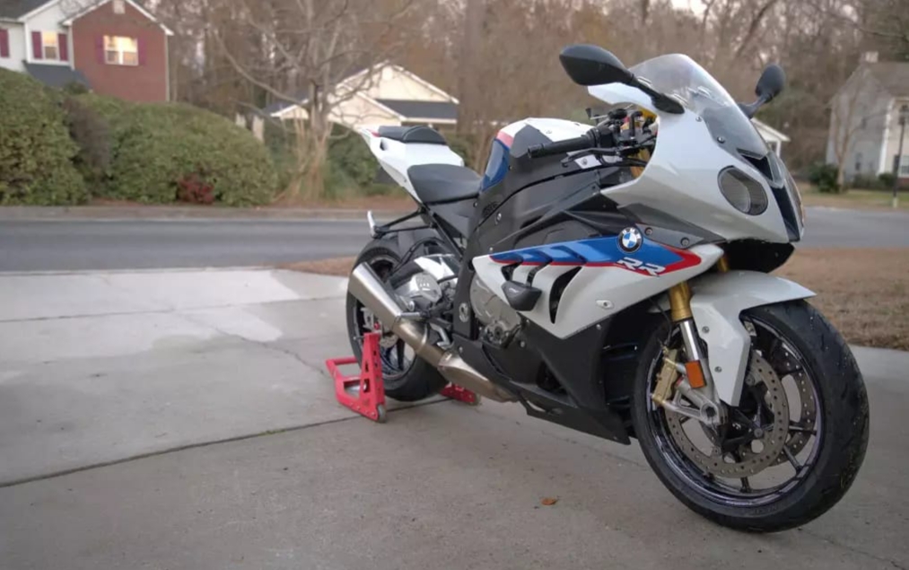 2023 BMW S1000RR