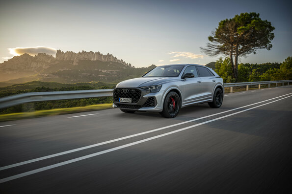 Audi RS Q8 Performance: Power and Precision in Luxury SUV  | Auto Trader UAE