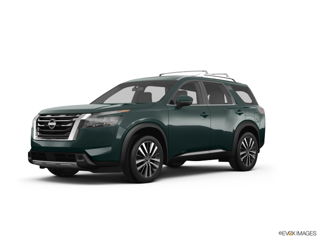 2025 Nissan Pathfinder Review: Versatile Family SUV | Auto Trader UAE