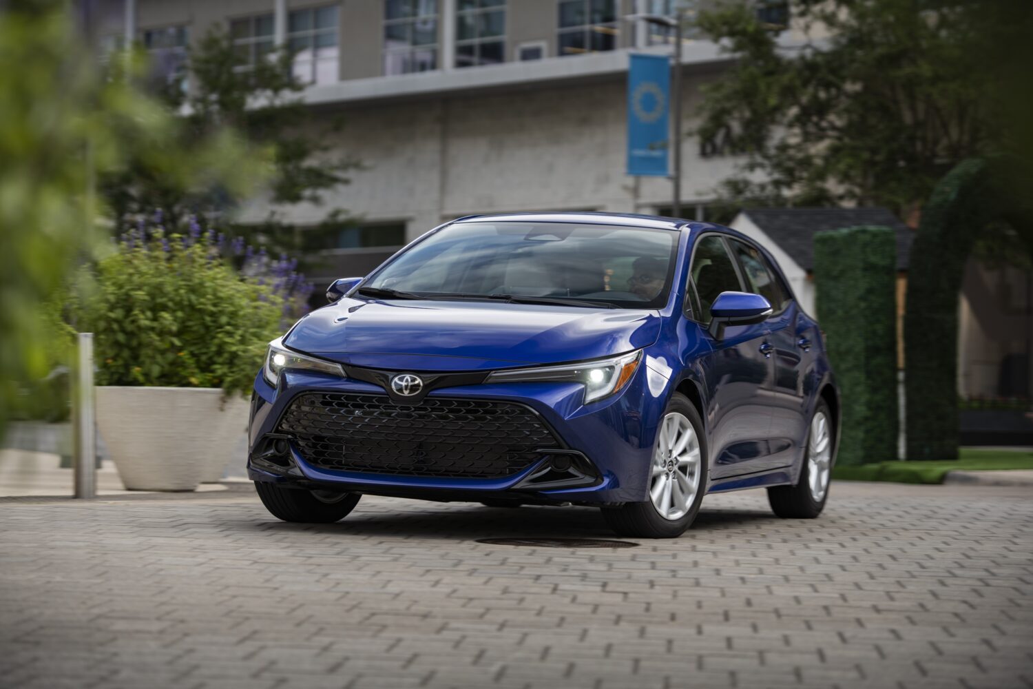 Discover the 2025 Toyota Corolla Hatchback: Sporty, Stylish, and Technologically Advanced | Auto Trader UAE