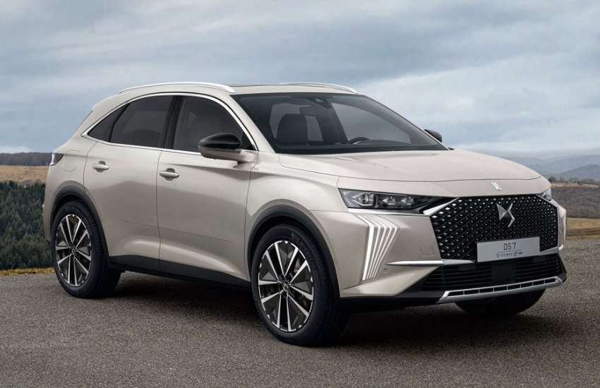 DS 7 VAUBAN Combines Plug-In Hybrid Performance with Security | Auto Trader UAE