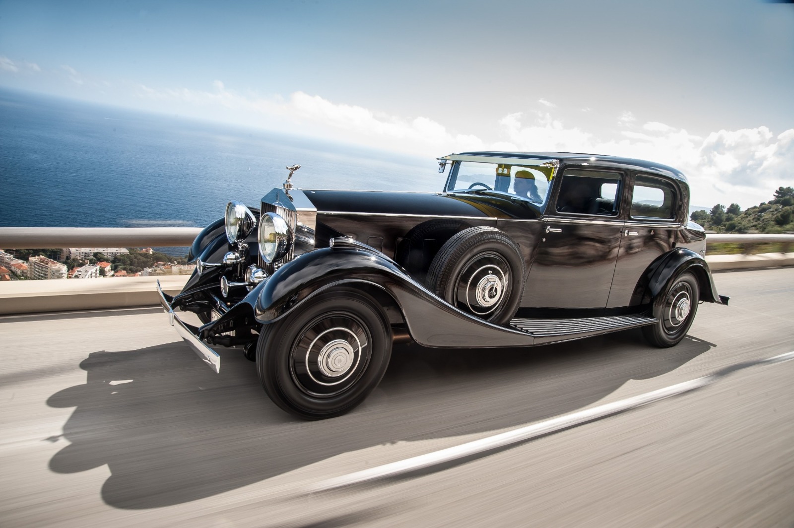 Rolls-Royce Phantom: Celebrating 100 Years of Automotive Perfection | Auto Trader UAE