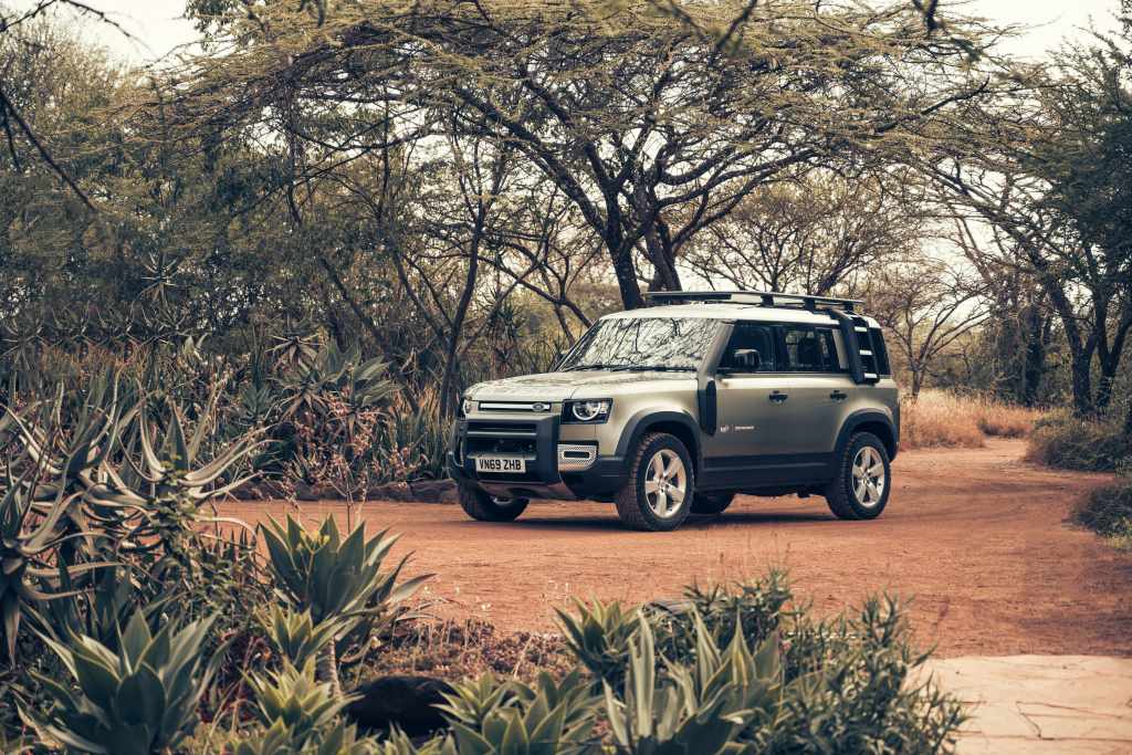 Unstoppable Partnership: Defender and Tusk's New Era of Conservation in Africa | Auto Trader UAE