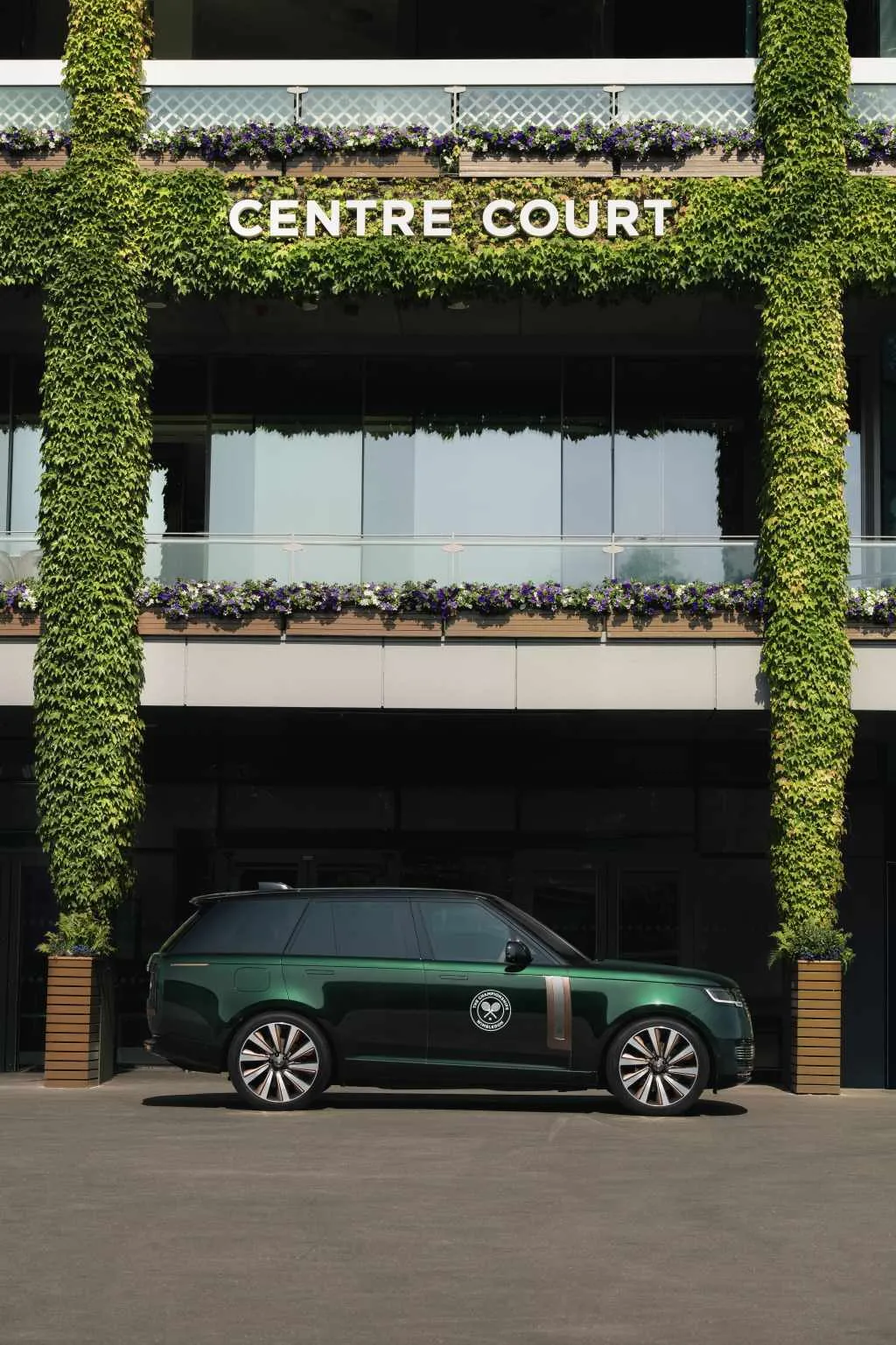 Range Rover & Wimbledon 2025: Modern British Luxury in Motion | Auto Trader UAE