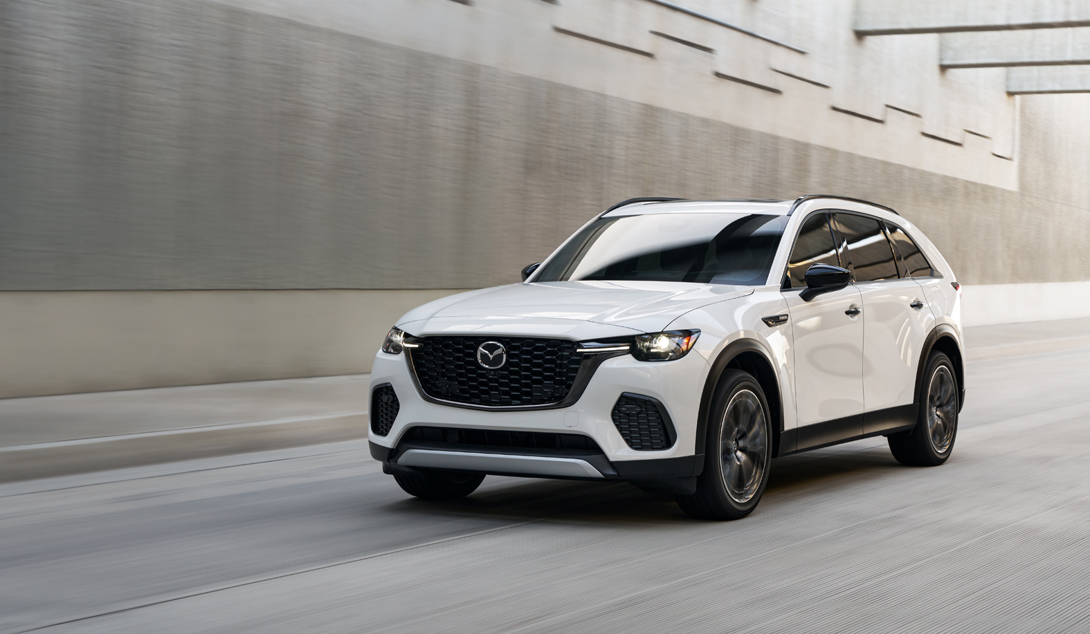 Discover the Future of Driving with the Mazda CX-70 Crossover SUV | Auto Trader UAE
