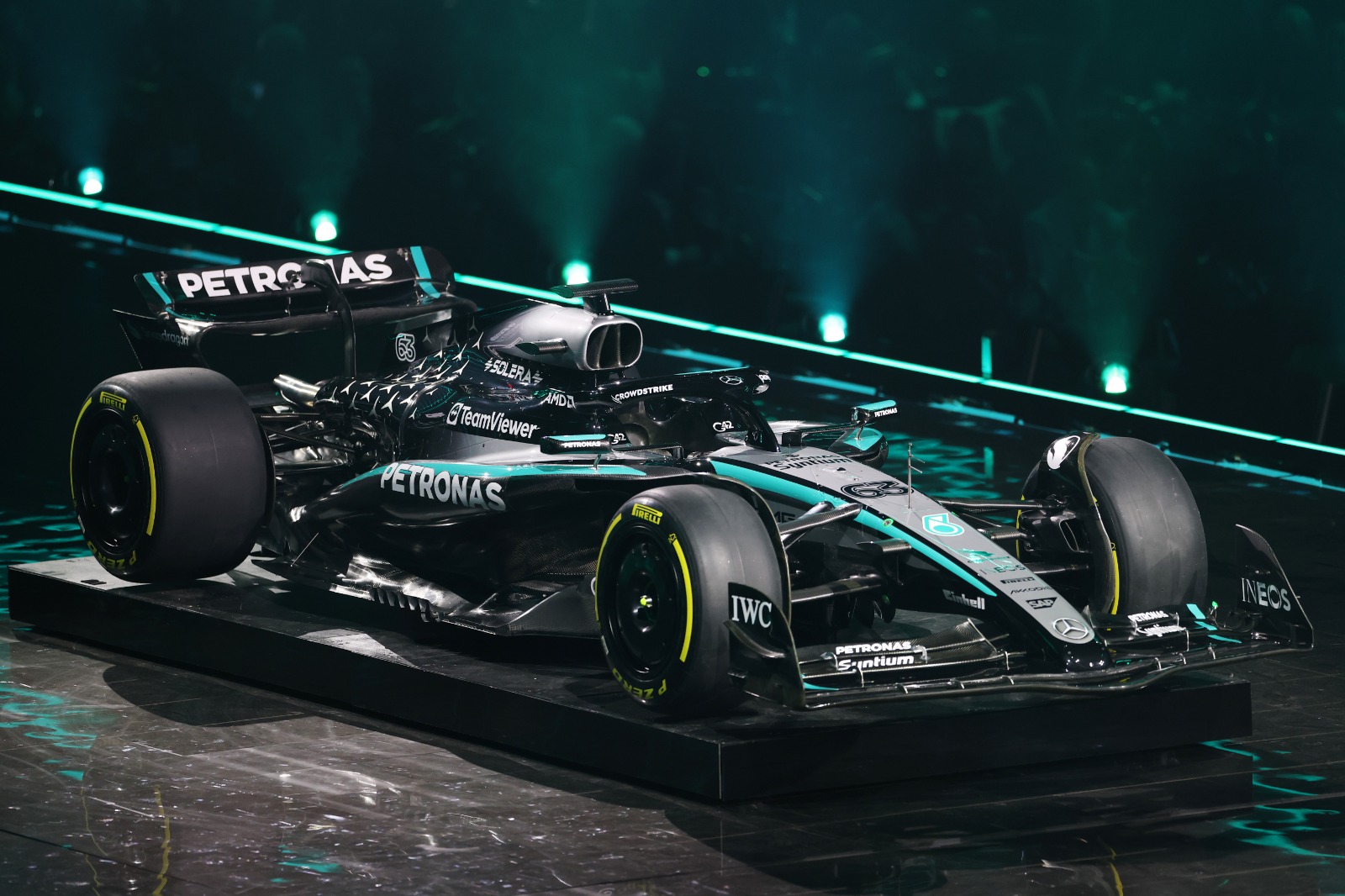 Mercedes-AMG PETRONAS Unveils 2025 F1 Livery | Auto Trader UAE