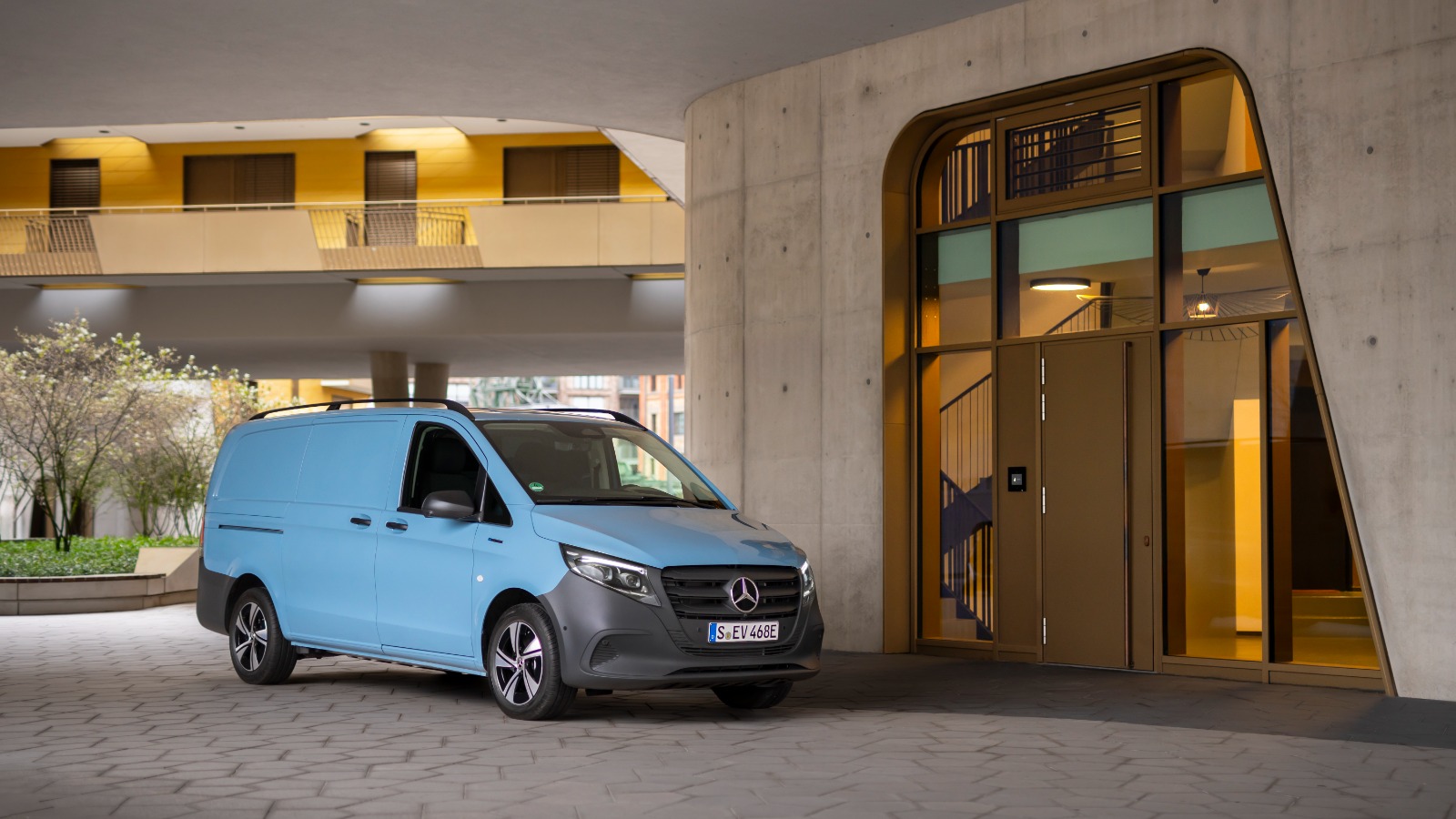 Mercedes-Benz eVito Panel Van with 90 kWh Battery – More Range | Auto Trader UAE