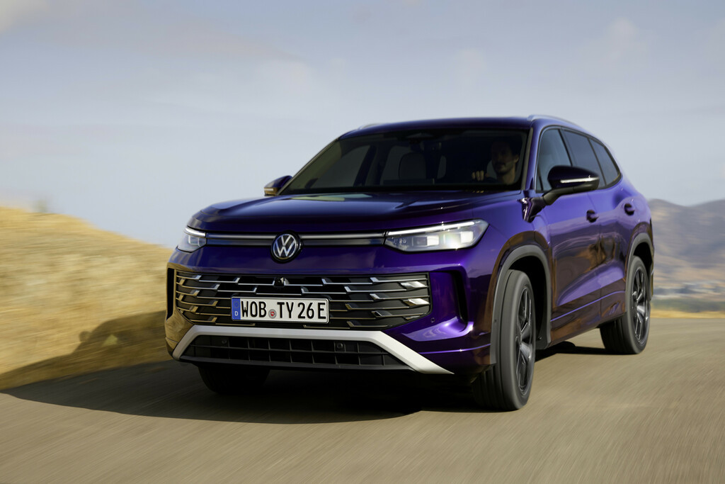 World Premiere of the Volkswagen Tayron: Versatile 7-Seater SUV in Dubai | Auto Trader UAE