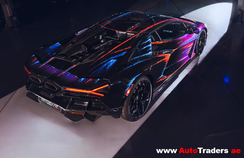 Unveiling the Lamborghini Revuelto 'Opera Unica | Auto Trader UAE