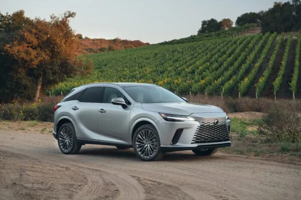 2026 Lexus RX: More Choice, Range & Refinement | Auto Trader UAE