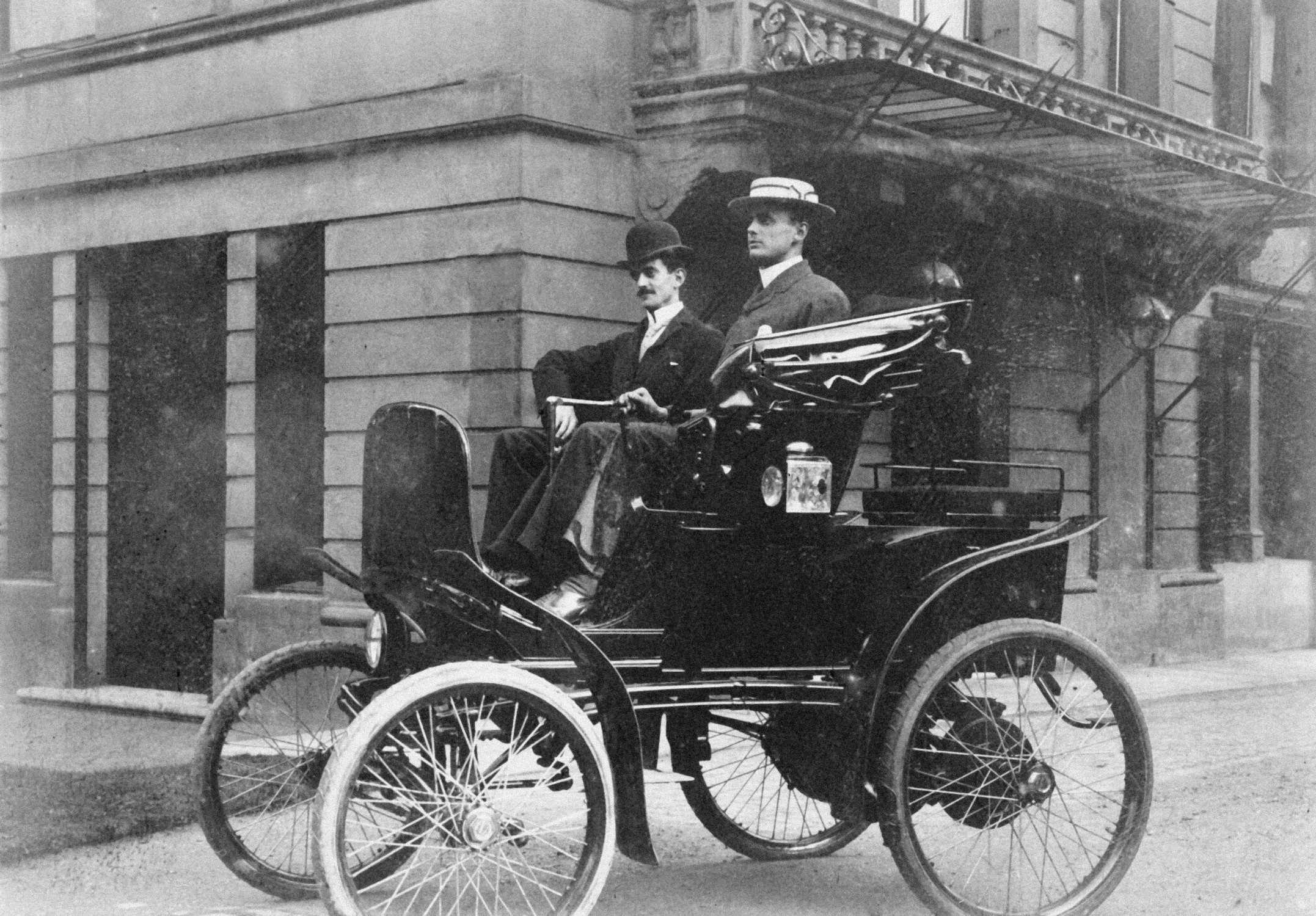 Charles Stewart Rolls: The Visionary Behind Rolls-Royce | Auto Trader UAE | Auto Trader UAE