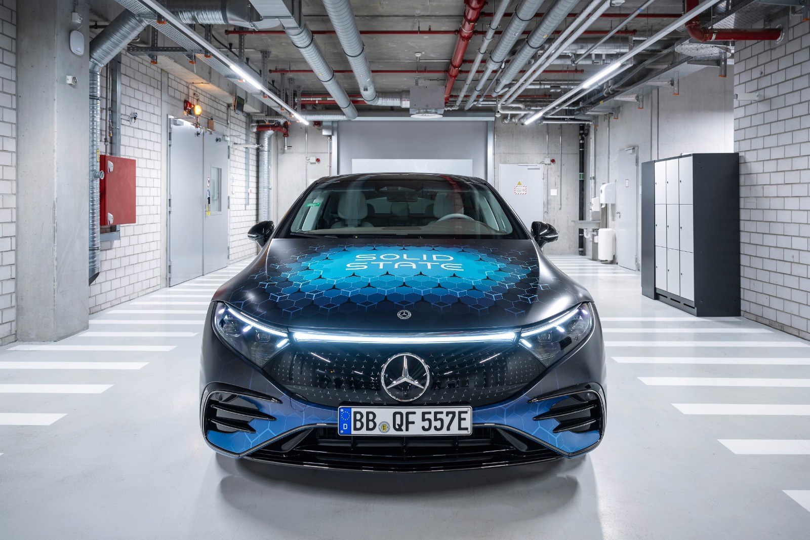 Mercedes-Benz Revolutionizes Electric Vehicles with Solid-State Battery Technology | Auto Trader UAE