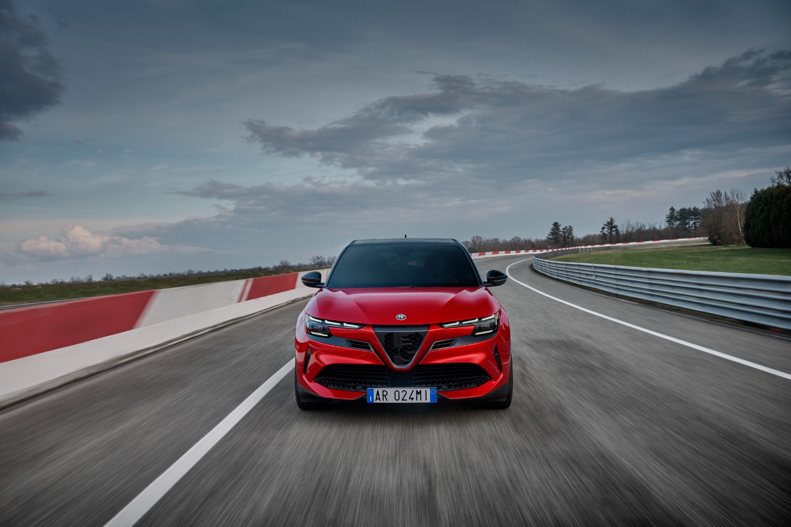 Alfa Romeo Junior 2025: Record-Breaking Sales & Future | Auto Trader UAE