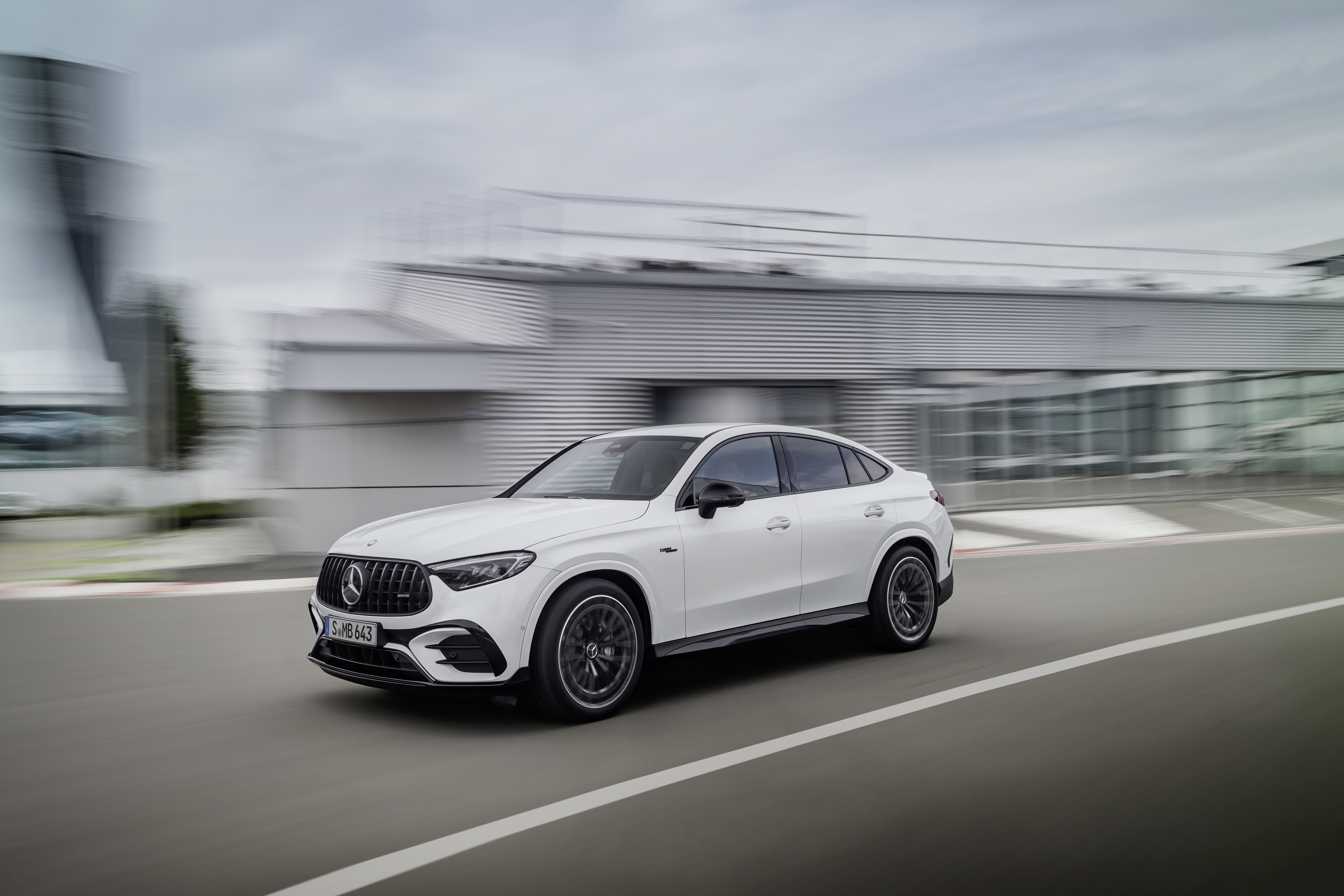 Experience Power and Elegance: Mercedes-AMG GLC 43 4MATIC Coupé | Auto Trader UAE