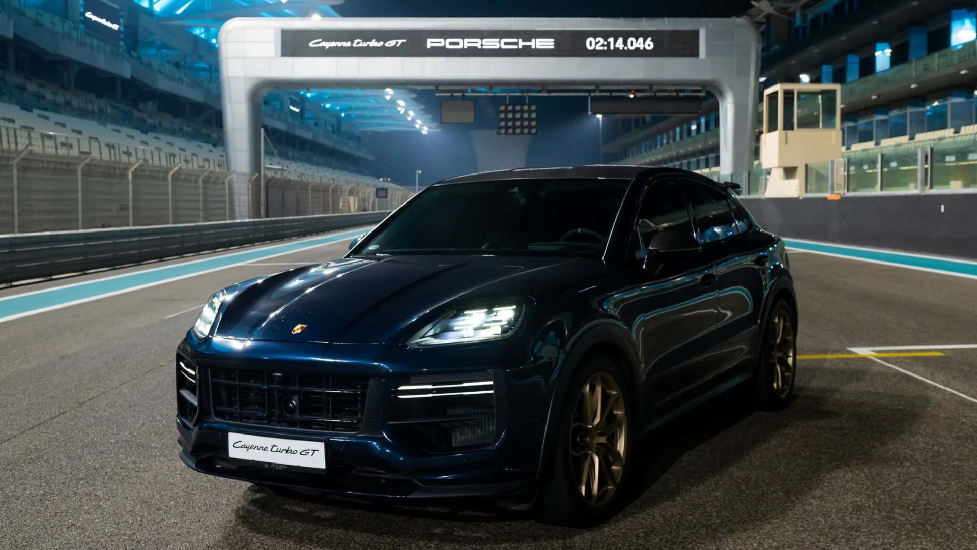 Porsche Cayenne Turbo GT Sets Production SUV Lap Record at Yas Marina Circuit | Auto Trader UAE
