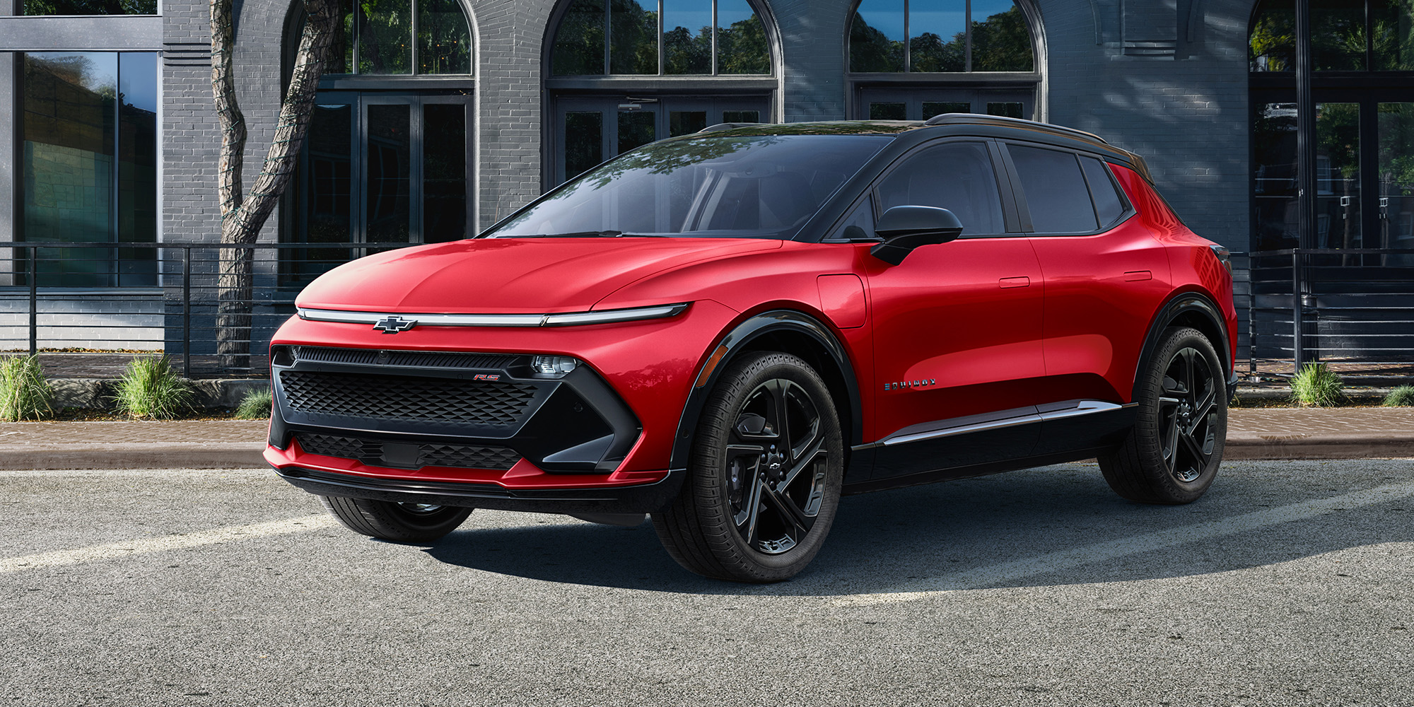 Chevrolet Equinox EV 2025 Arrives in UAE – Electric SUV with Style & Range | Auto Trader UAE
