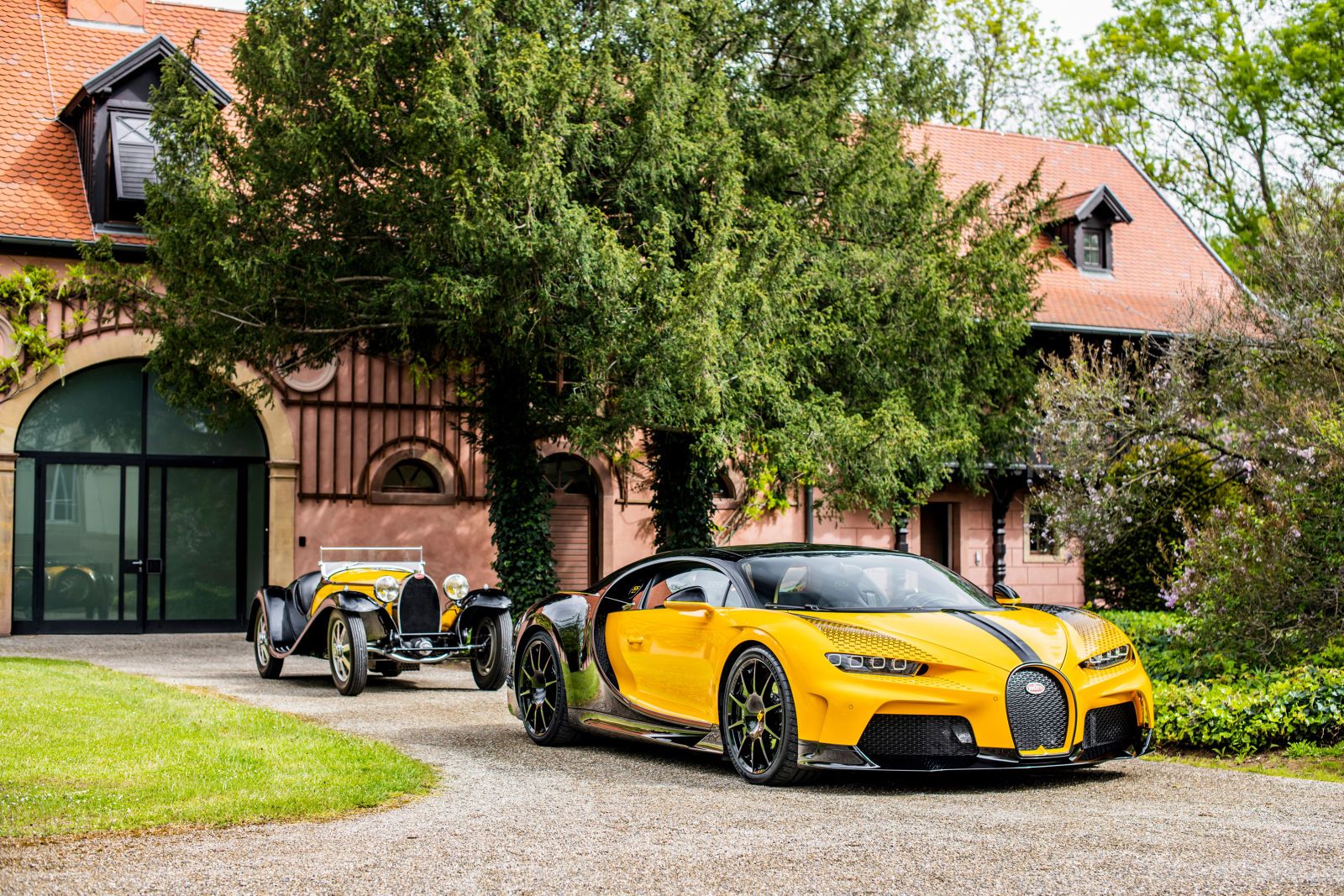Bugatti Sur Mesure Captures the Spirit of Jean Bugatti’s Type 55 | Auto Trader UAE