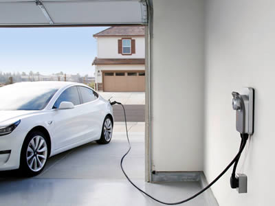 Calculating the Cost of Charging Electric Cars in Dubai | Auto Trader UAE