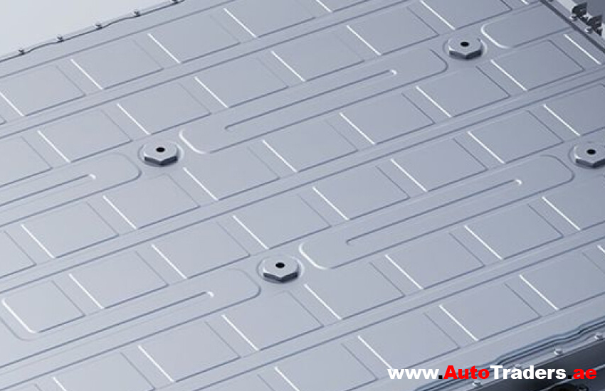 Decoding the Lifespan of Electric Car Batteries | Auto Trader UAE