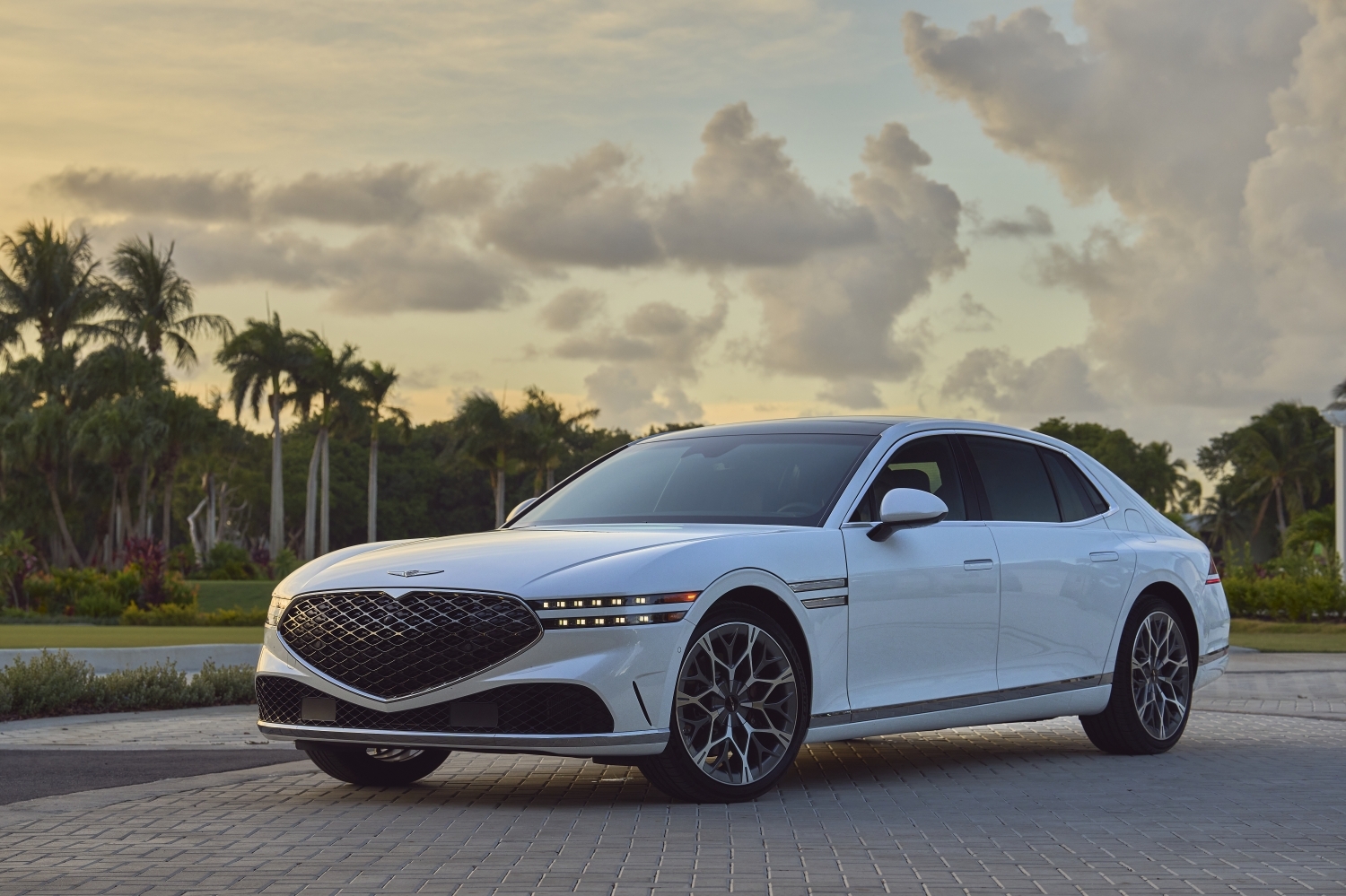 2024 Genesis G80 and G90 Earn Top Safety Pick+ Honors from IIHS | Auto Trader UAE