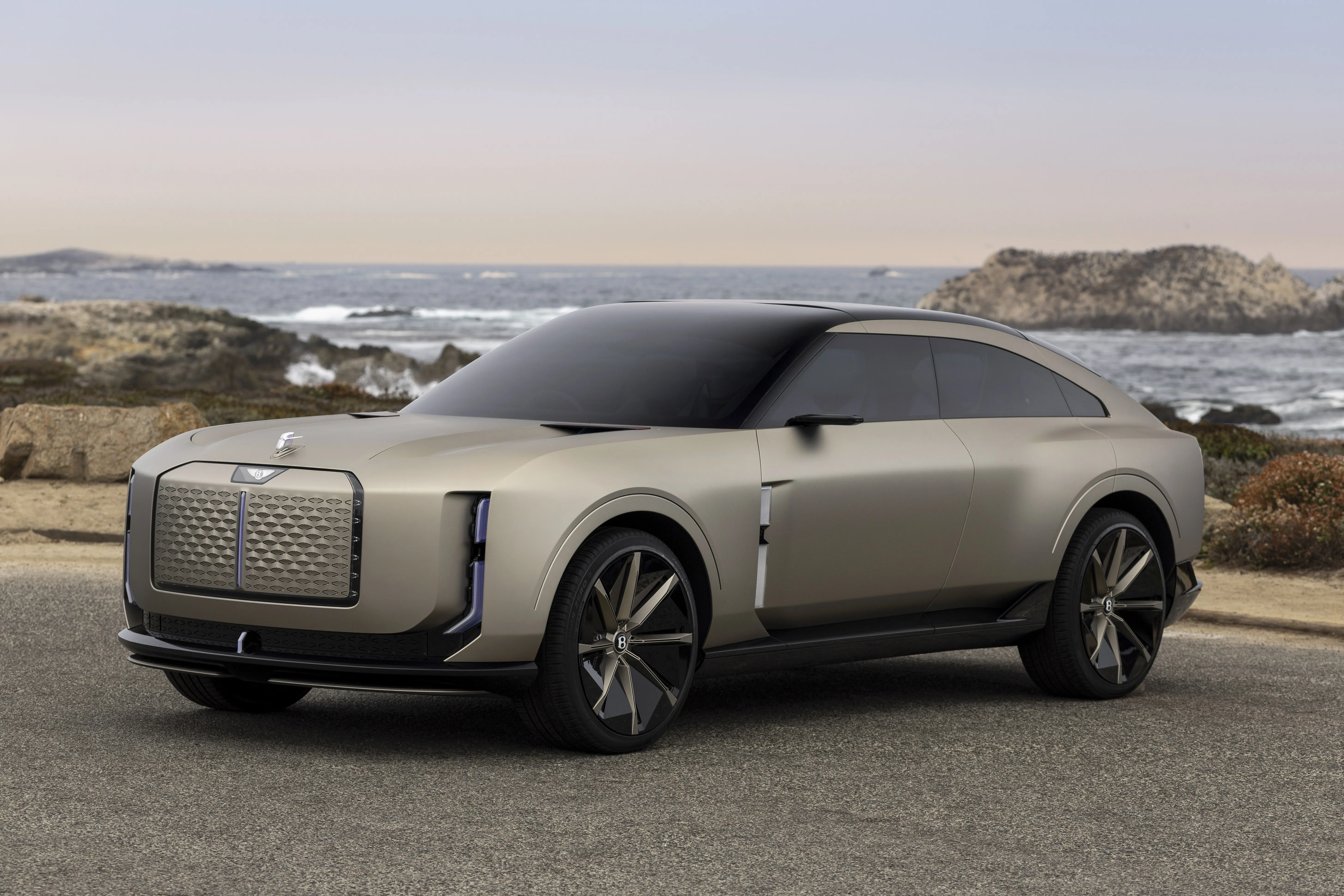Bentley EXP 15 Debuts at Monterey Car Week 2025 | Auto Trader UAE