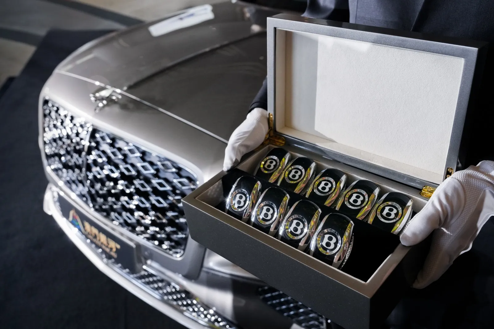 Bentley Delivers Largest Fleet of Flying Spur Mulliner Sedans to Galaxy Macau | Auto Trader UAE