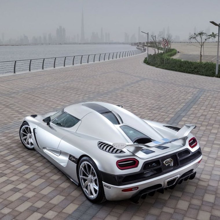 Discover Tomorrow's Hypercars: Prototypes and Concept Cars in Dubai | Auto Trader UAE