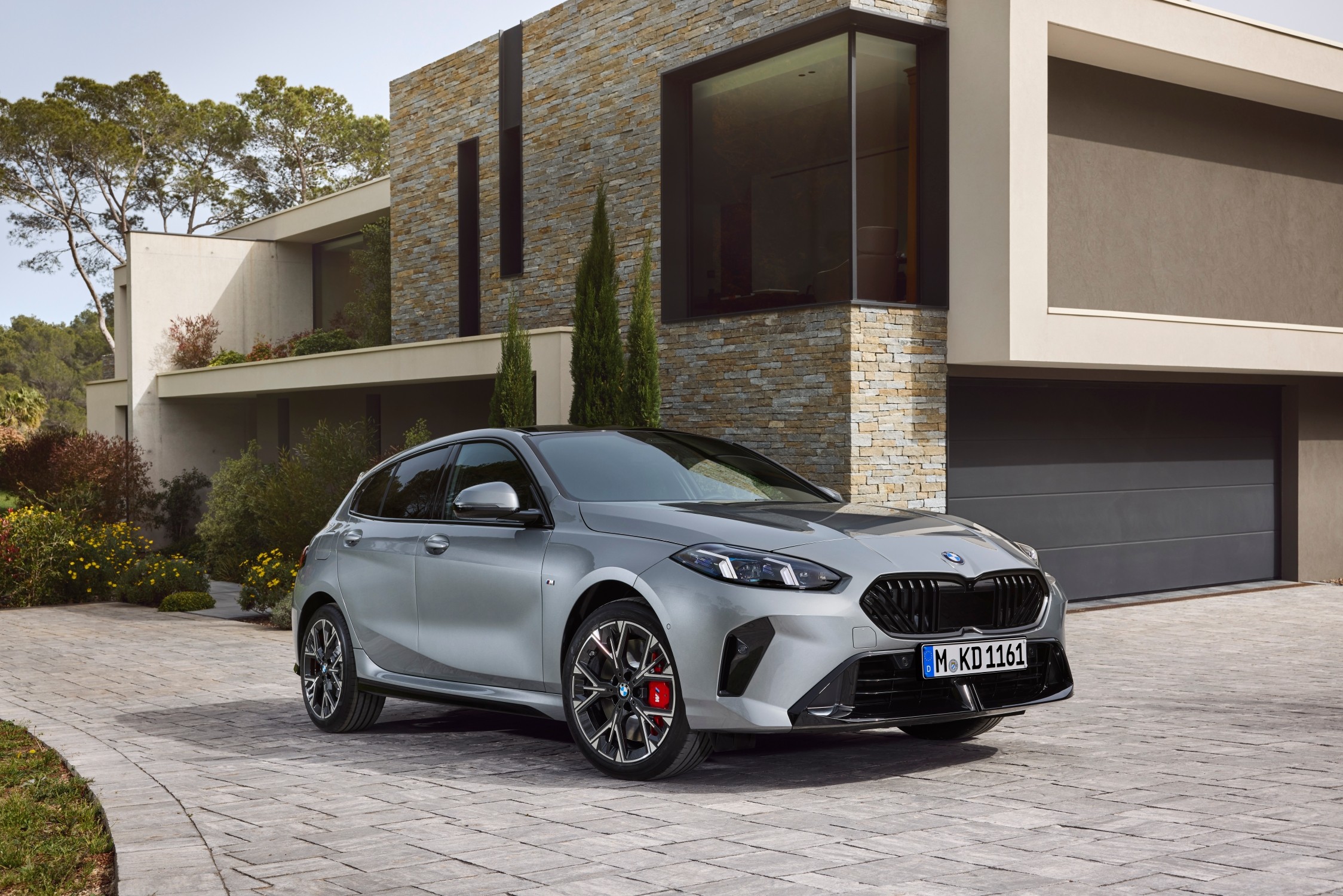 Discover the All-New BMW 1 Series: Redefining the Premium Compact Segment | Auto Trader UAE