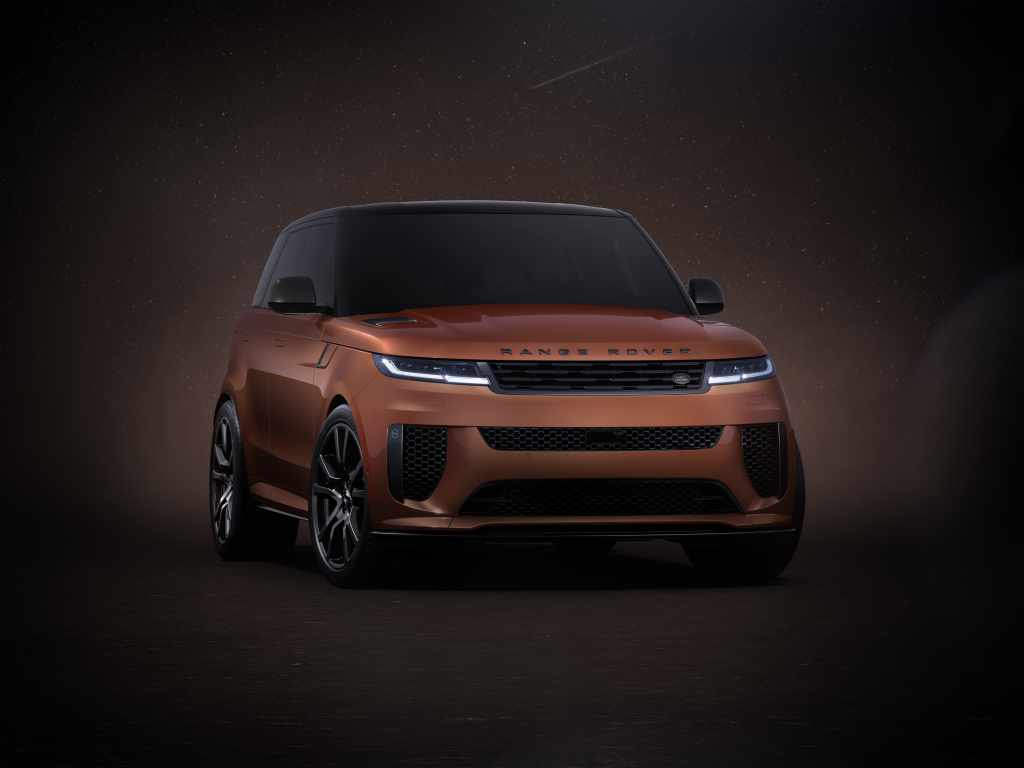 Discover the Range Rover Sport SV Celestial Collection at Auto Trader UAE | Auto Trader UAE