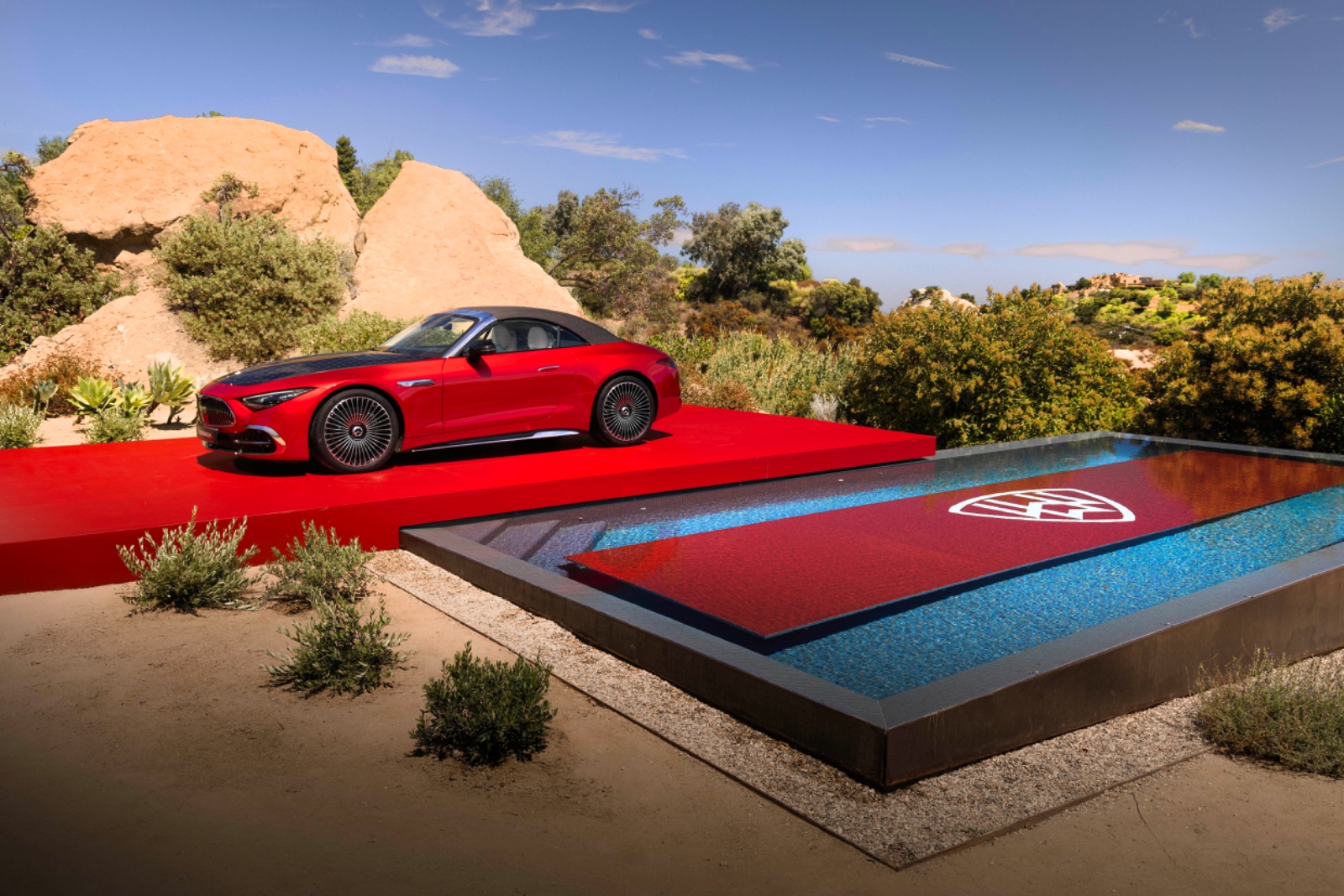 Mercedes-Maybach SL 680 Monogram Series | Ultimate Open-Air Luxury in Dubai | Auto Trader UAE