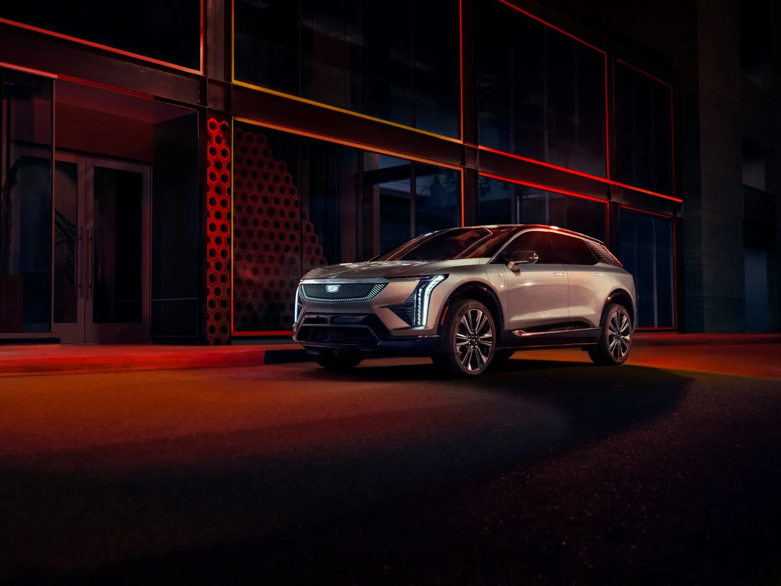 2025 Cadillac OPTIQ Launches in UAE – Electric Luxury SUV | Auto Trader UAE