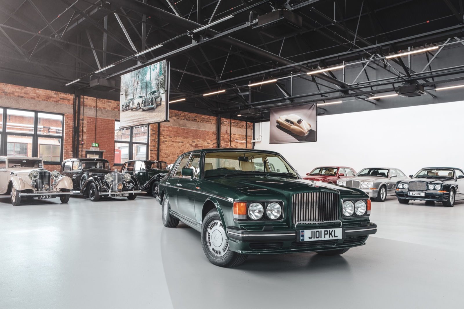 1991 Bentley Turbo R – J101 PKL: A Classic Icon at Auto Trader UAE | Auto Trader UAE