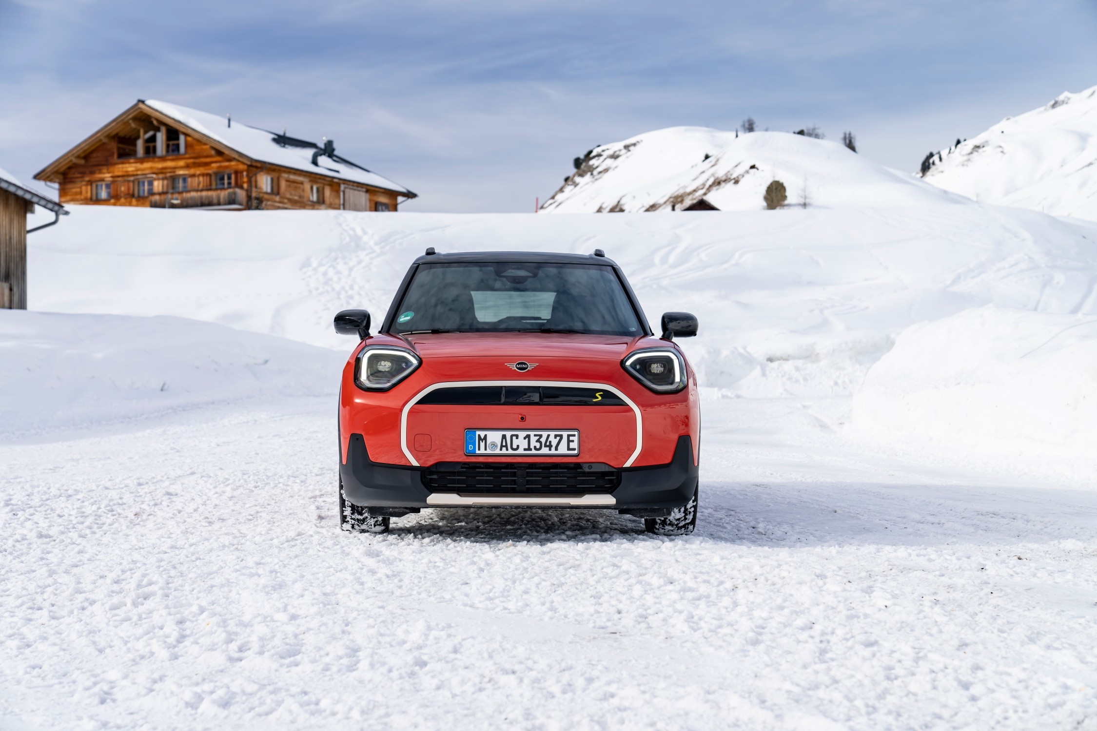 MINI Aceman SE: Winter Adventure Ready  | Auto Trader UAE