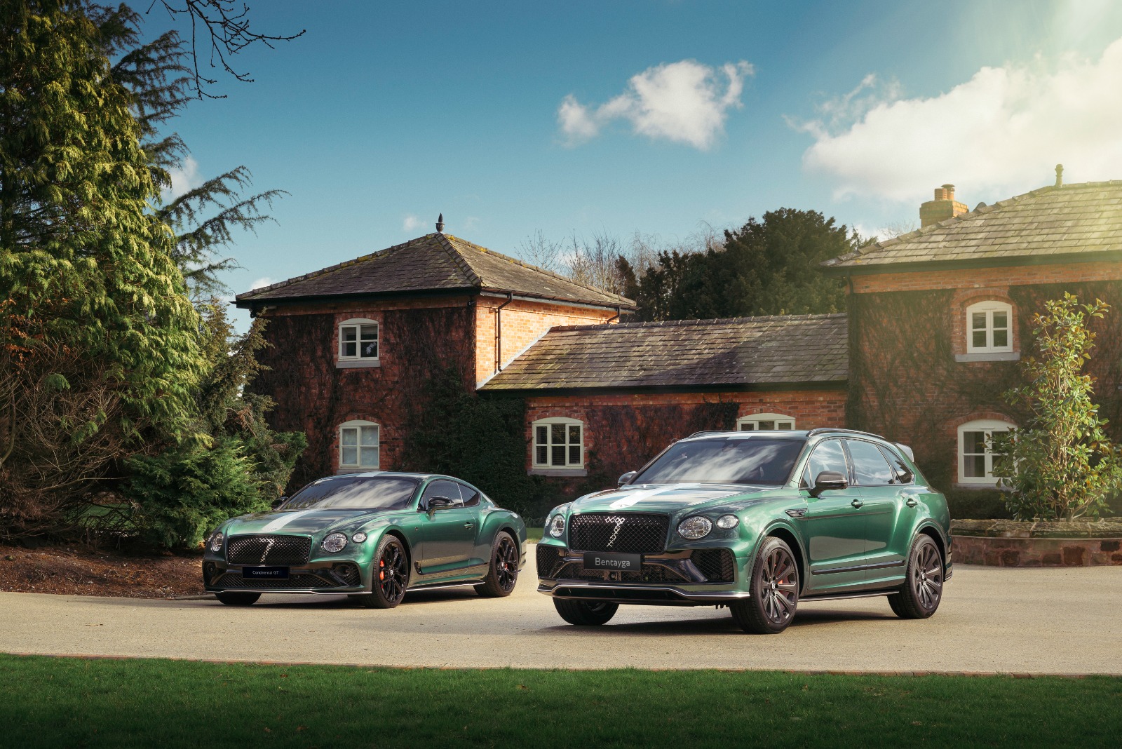 Bentley Collector Adds Bespoke Le Mans Bentayga to Exclusive Collection | Auto Trader UAE
