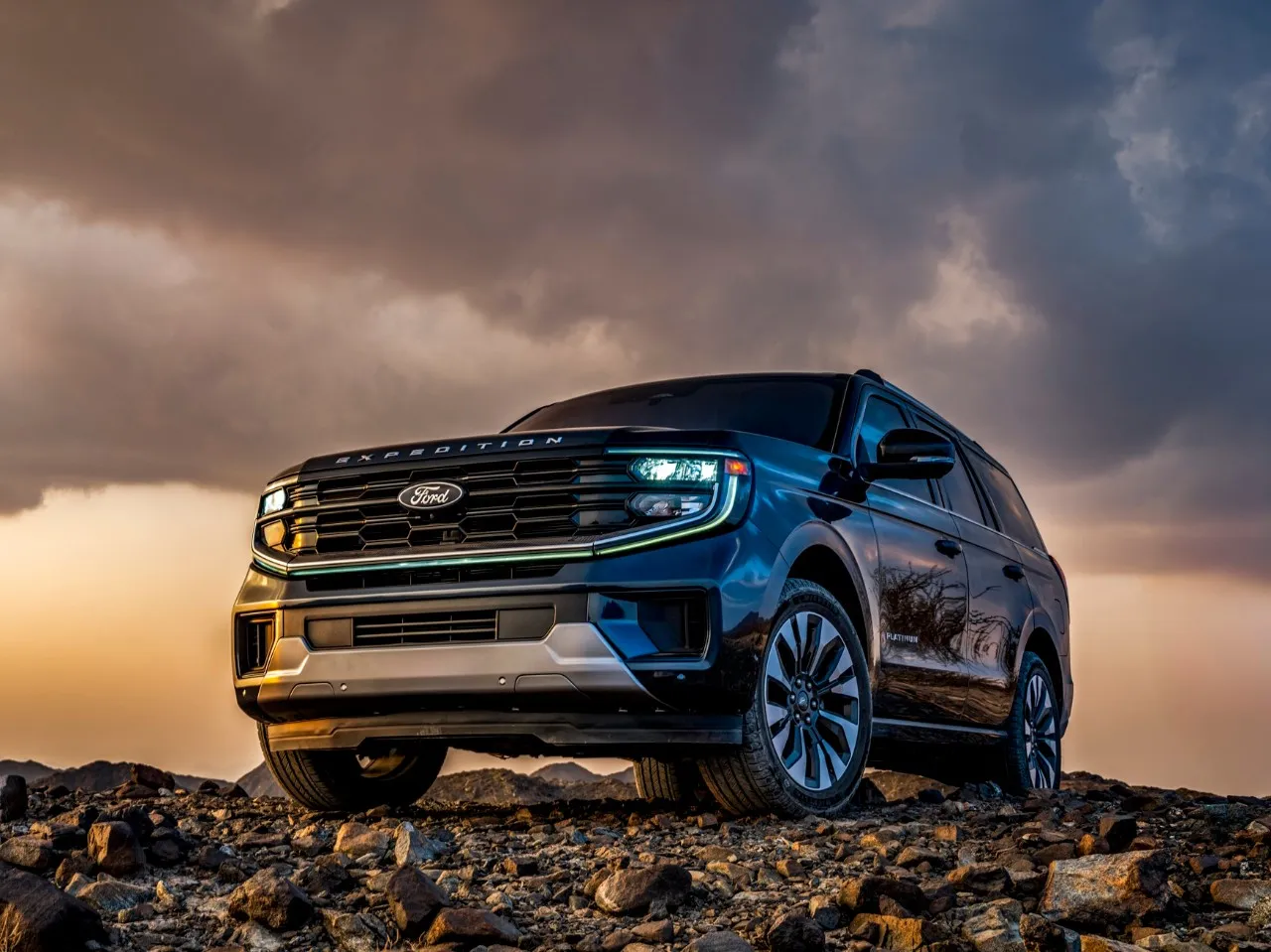 2025 Ford Expedition in Dubai: Power, Luxury & Legacy | Auto Trader UAE