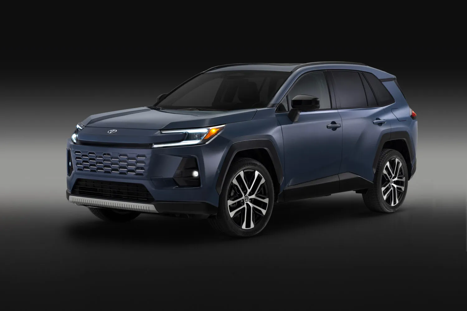 2026 Toyota RAV4 Debuts with Bold Design, Hybrid & Plug-In Powertrains | Auto Trader UAE