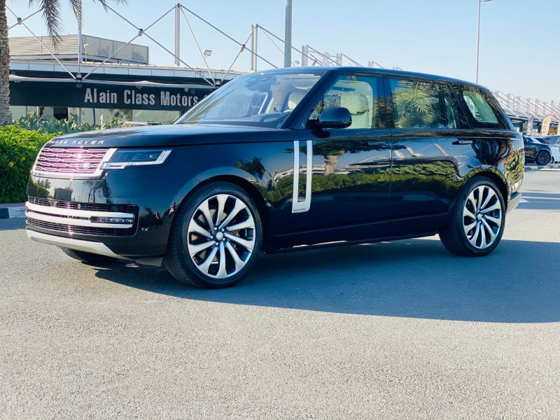 Command the Dunes & Cityscape: Range Rover Cars in Dubai | Auto Trader UAE