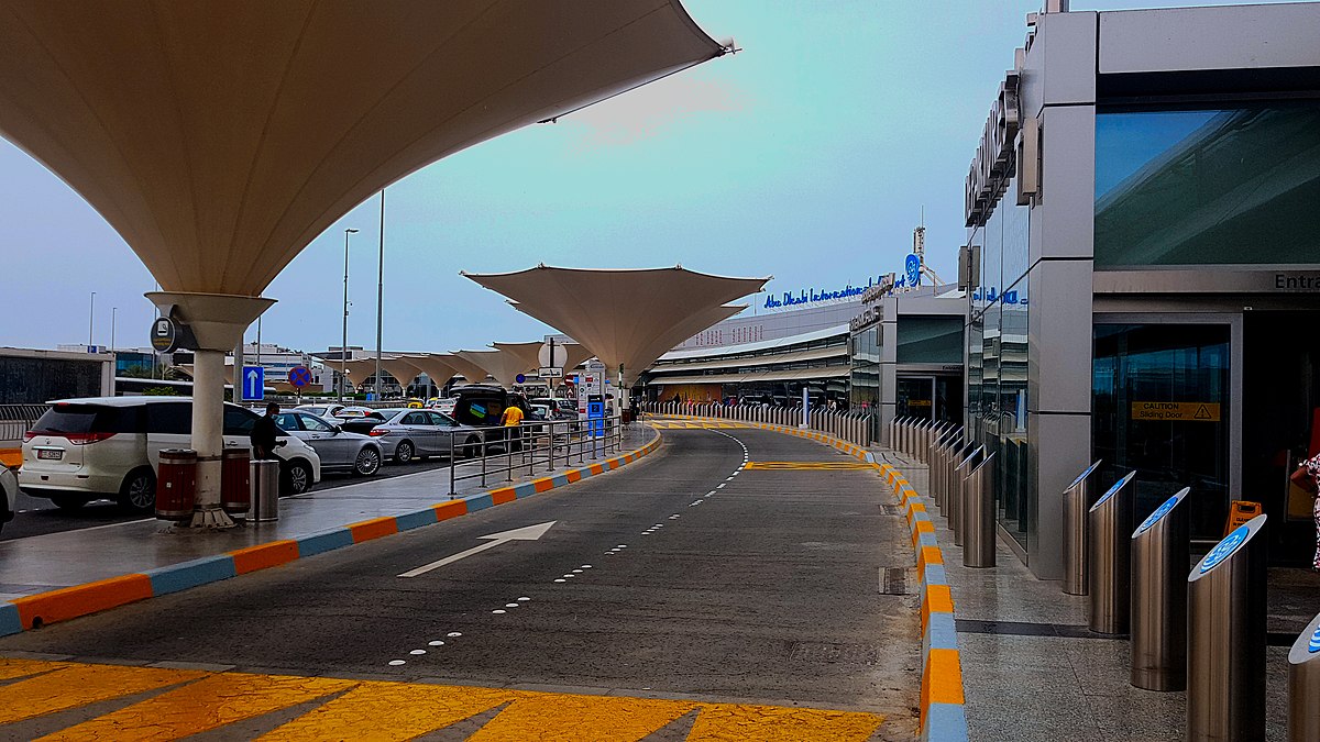 Different Car Parking Options at Dubai Airport - Auto Trader UAE | Auto Trader UAE