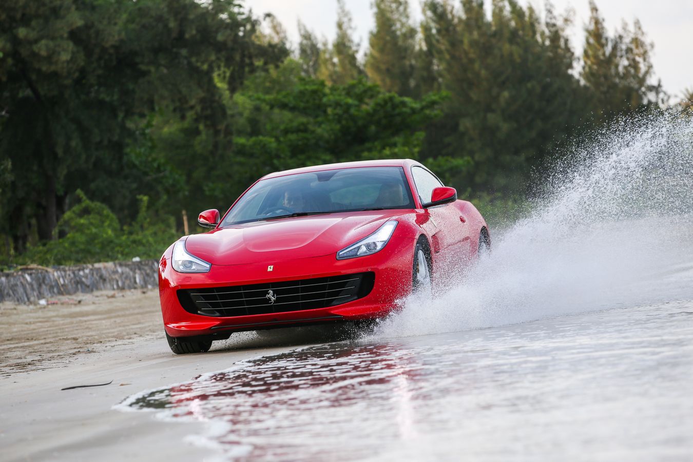 Experience the Ferrari GTC4Lusso T in Khao Sam Roi Yot | Auto Trader UAE