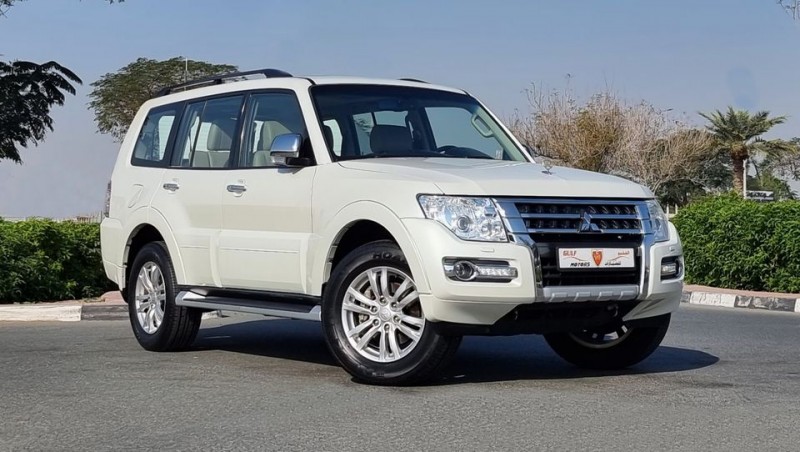 Mitsubishi Pajero I Power, Capability, and Comfort for Sale in Dubai | Auto Trader UAE