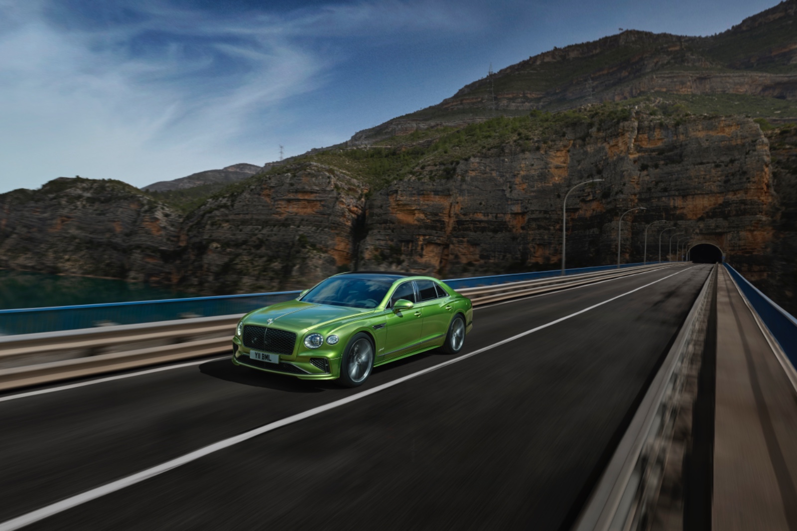 Experience Unmatched Luxury with the New Bentley Flying Spur - Auto Trader UAE | Auto Trader UAE