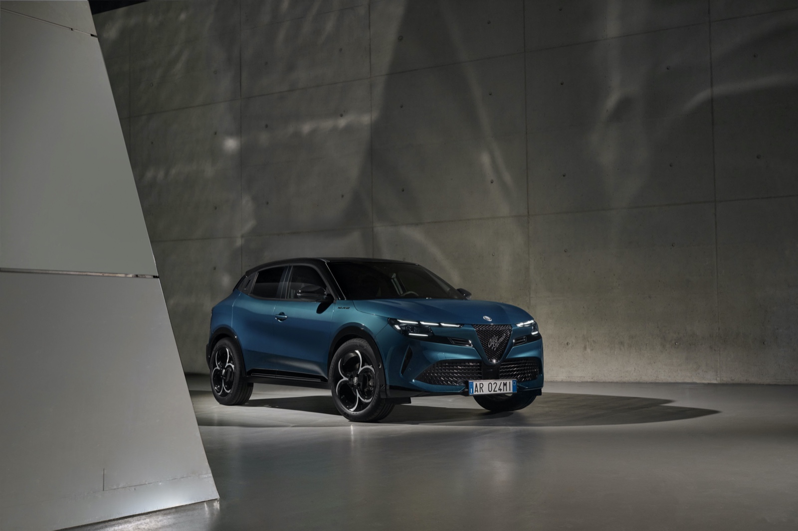 Unveiling the All-New Alfa Romeo Milano: Italian Sportiness | Auto Trader UAE