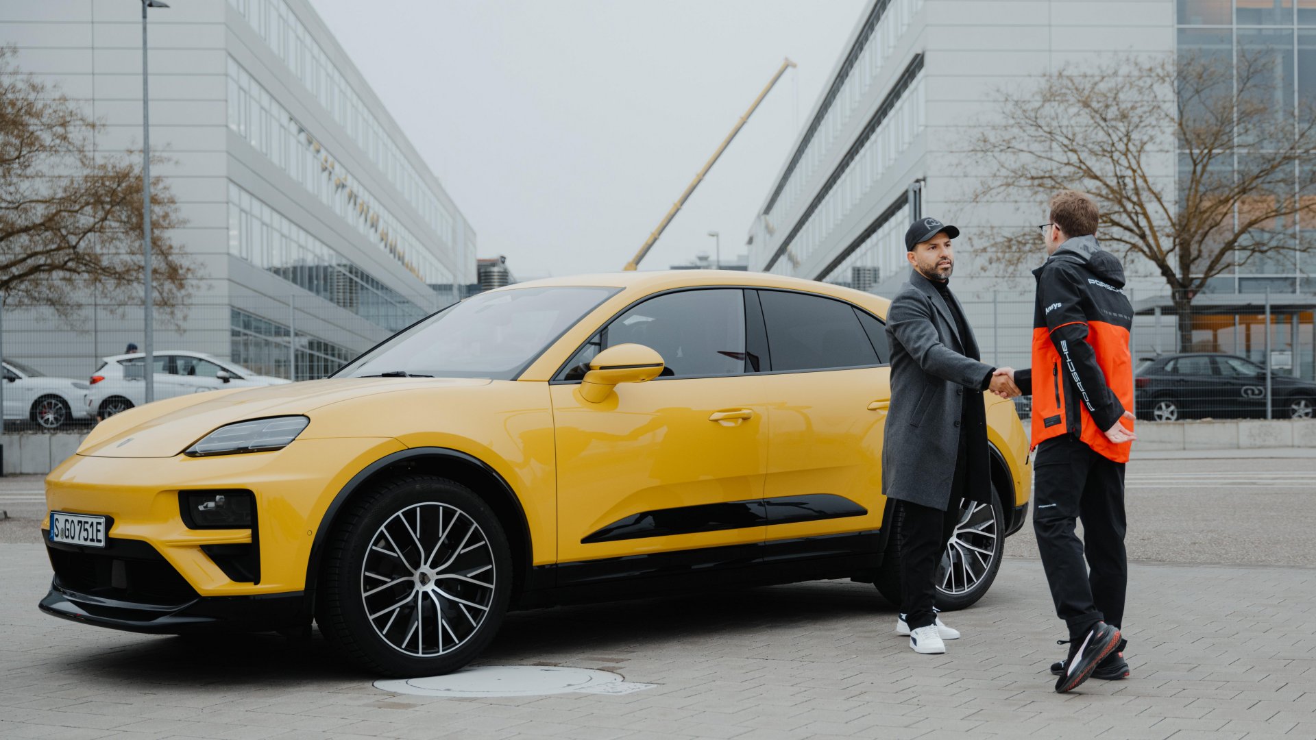 Sergio Agüero Joins Porsche Racing – From Football Star to Formula E Driver | Auto Trader UAE