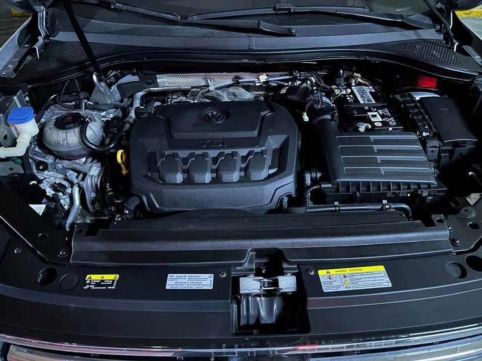 2023 فولجس فاجن تيغوان SE R-Line Black
