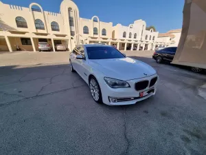 2013 بي أم دابليو الفئة - 7 750i