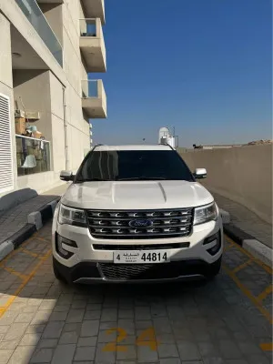 2017 فورد اكسبلورر Limited