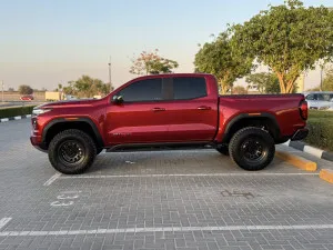 2024 جي أم سي كانيون Elevation Standard