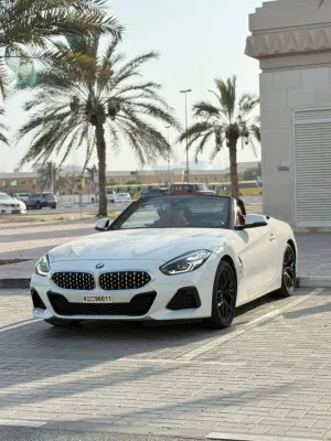 2023 بي أم دابليو زد 4 3.0i