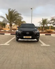 2020 تويوتا راف ٤ SE